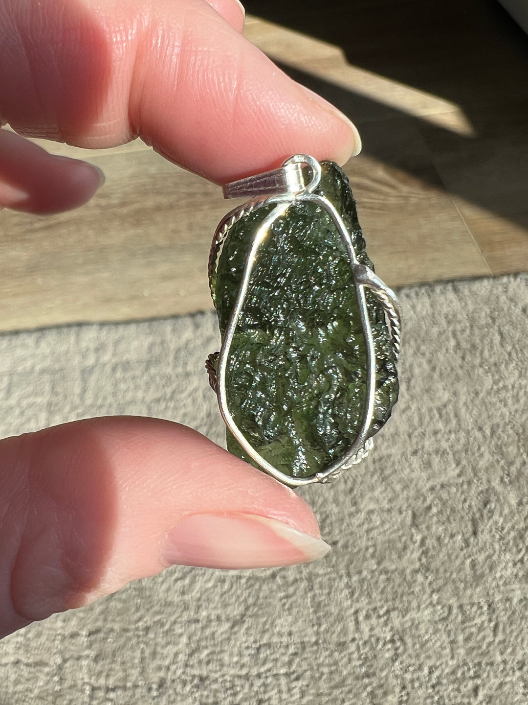 Moldavite Pendant (32) | 7.1g