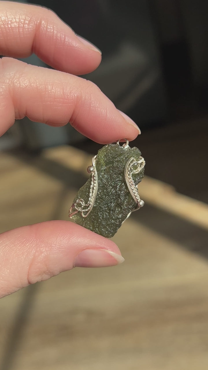 Moldavite Pendant (34) | 5.3g