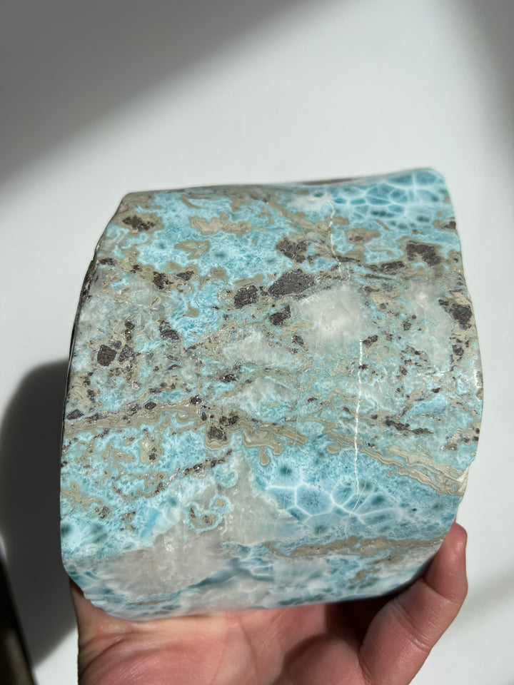 Larimar Statement Freeform 7.90 lbs