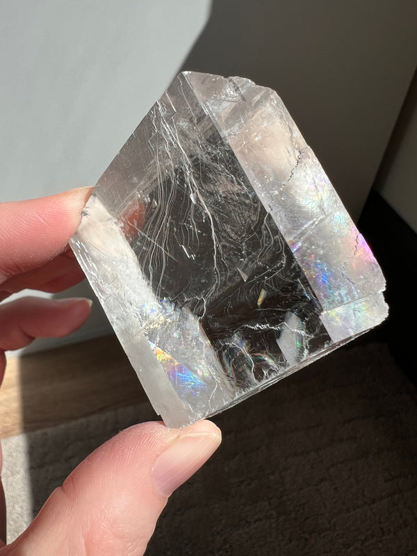Optical Calcite (13) | 81.3