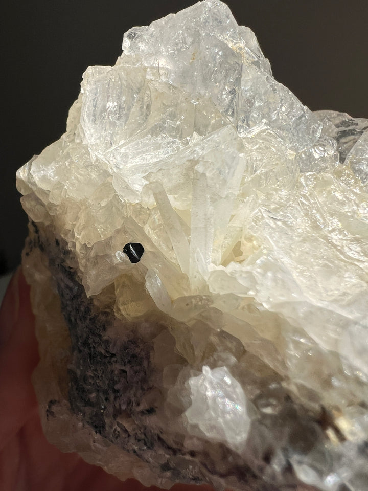 Dalnegorsk Russia Fluorite Enhydro | 527g