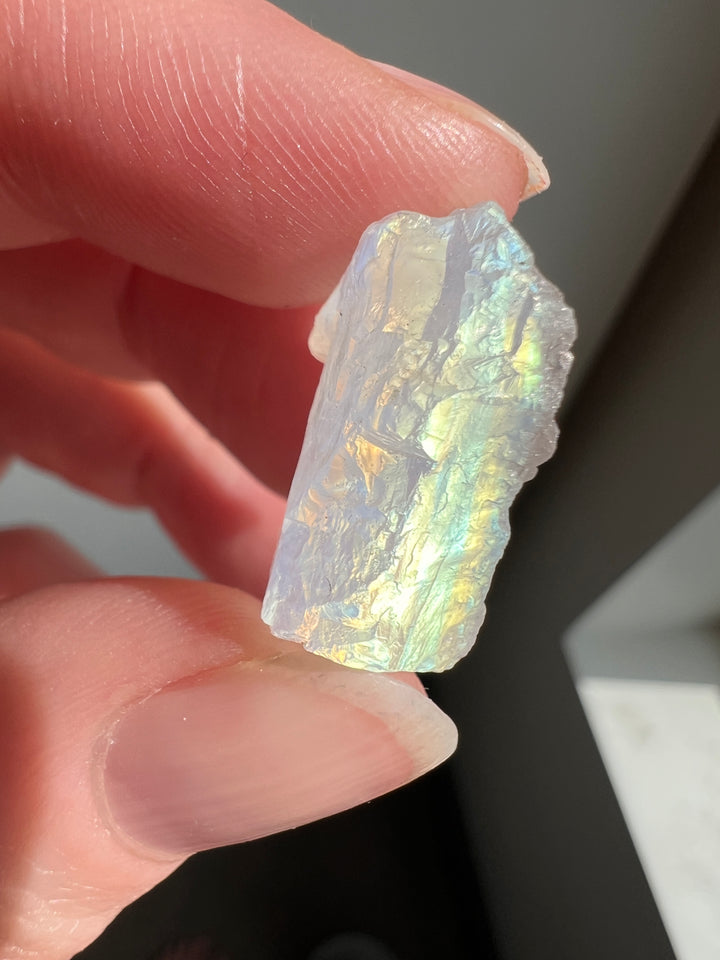 Raw Moonstone (16) | 4.6g