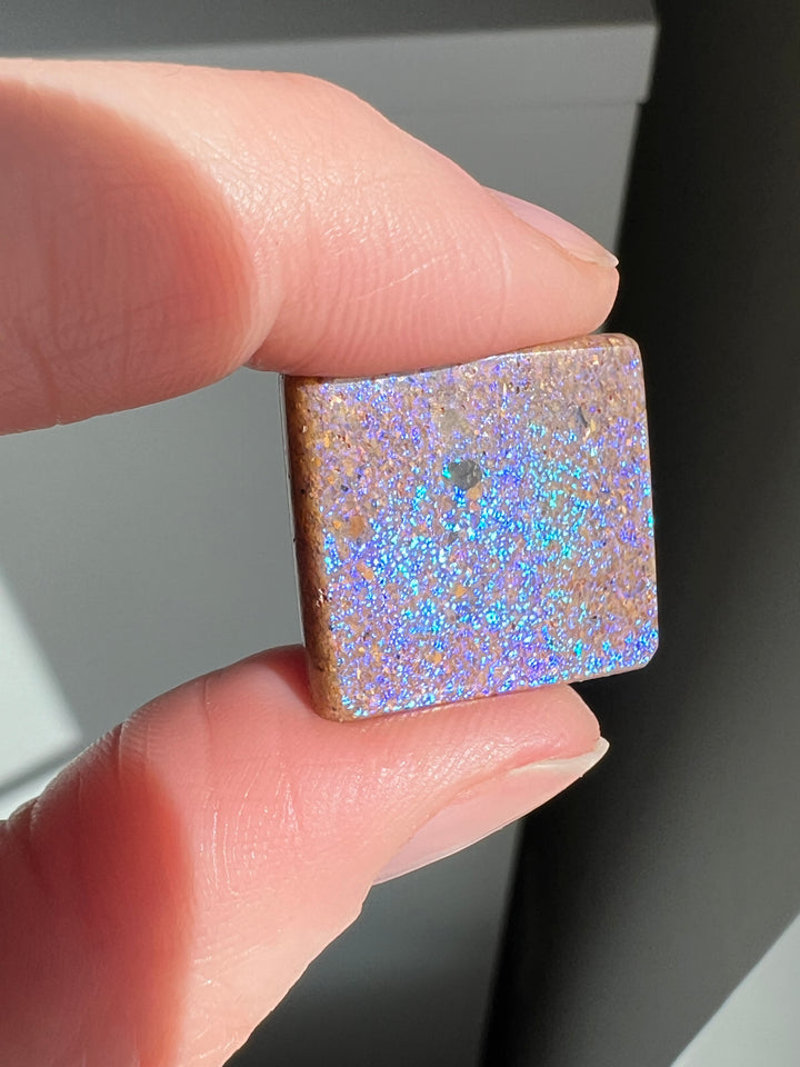 Louisiana Opal Cab | 21 carats