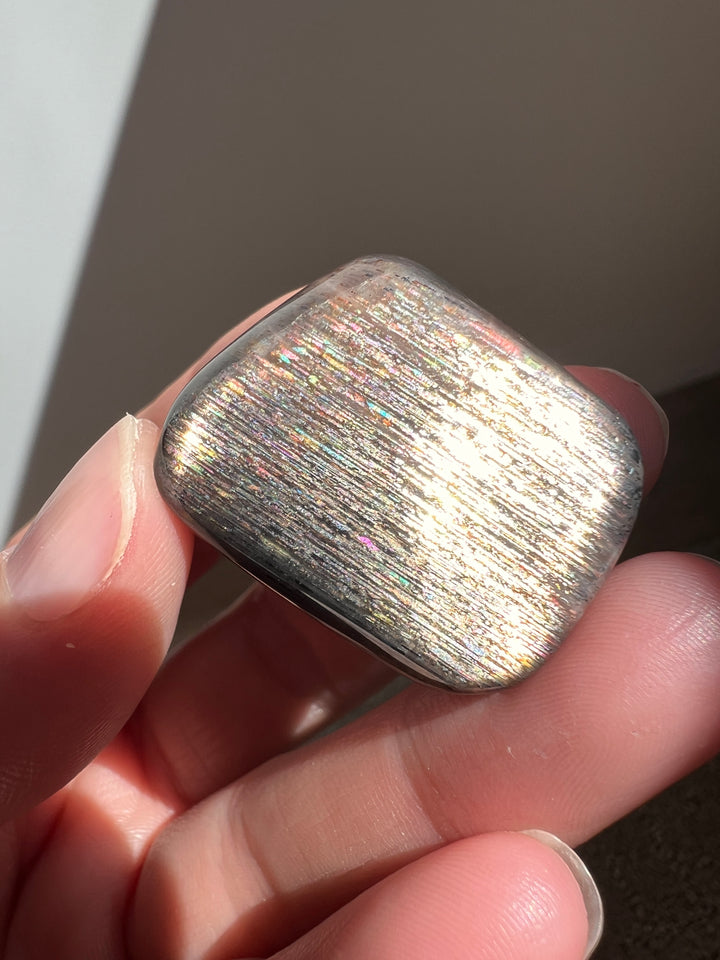 Meteor Shower Sunstone (12) | 20.2g