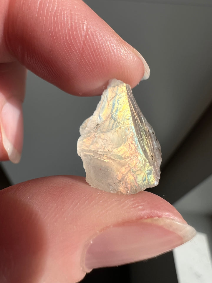 Raw moonstone (5) | 2.7g