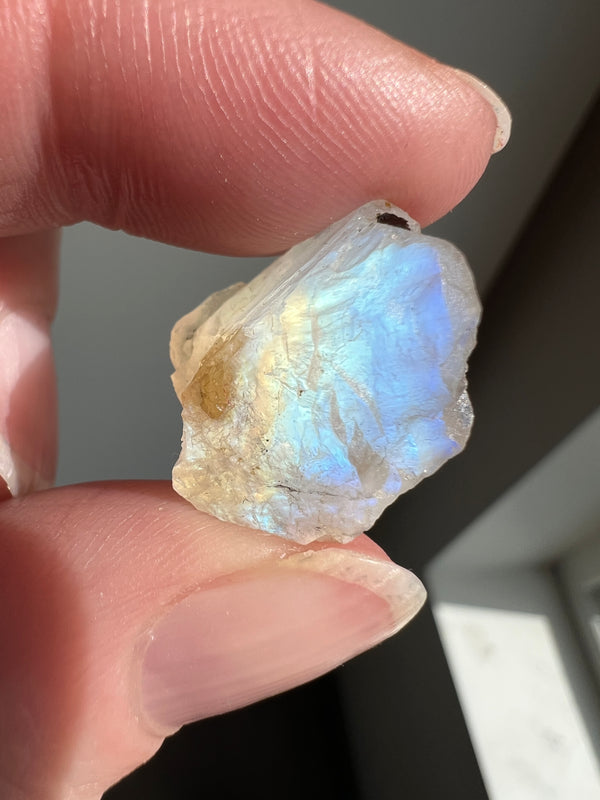 Raw Moonstone (18) | 3.9g
