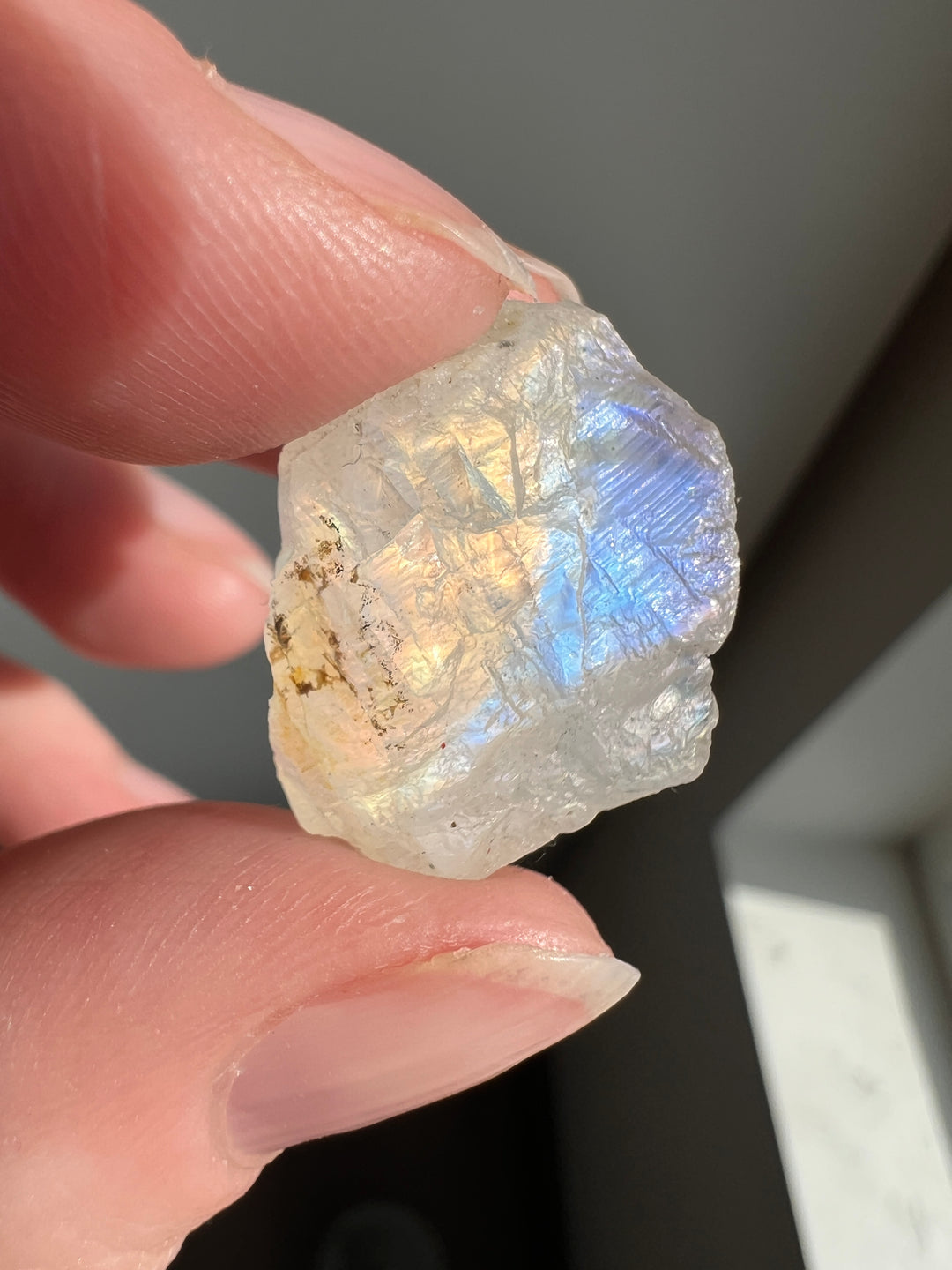 Raw Moonstone (9) | 7.4g