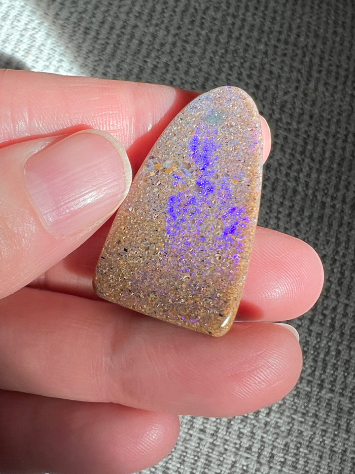 Louisiana Opal Cab | 29.5 carats