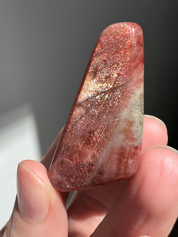 Tanzania Red Sunstone (18) | 27.6g