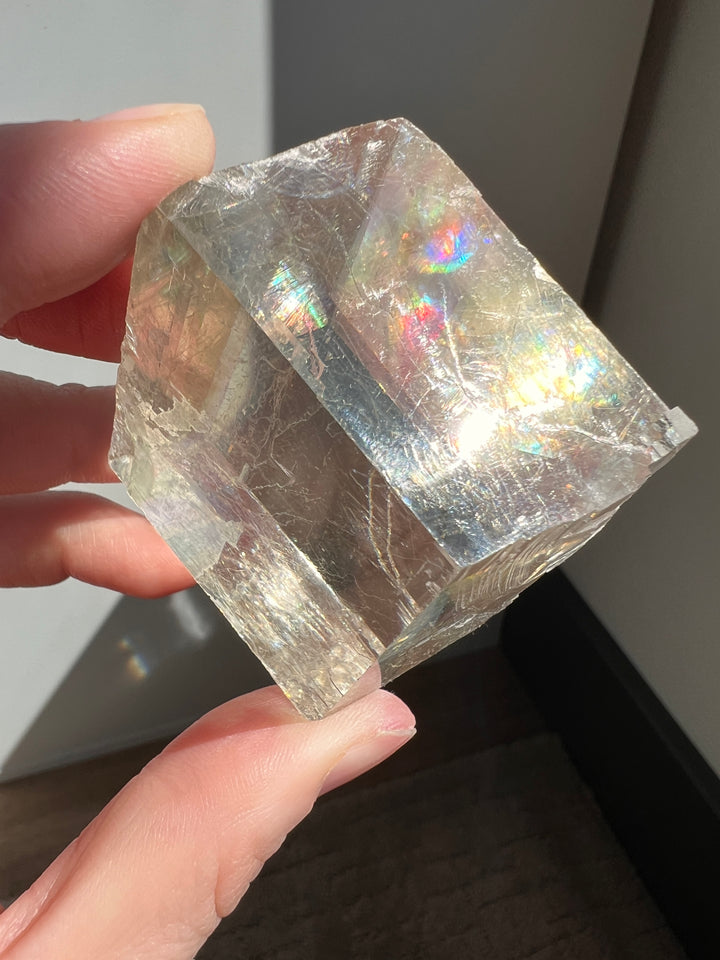 Optical Calcite (8) | 111.8g
