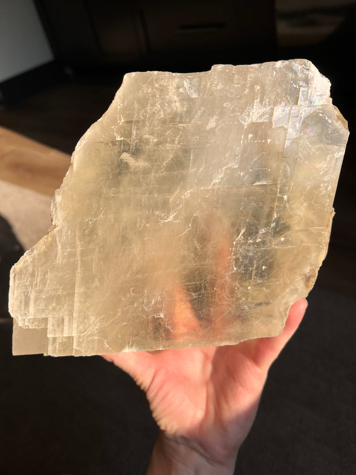 8.10lb Optical Calcite Big bubble Enhydro!!
