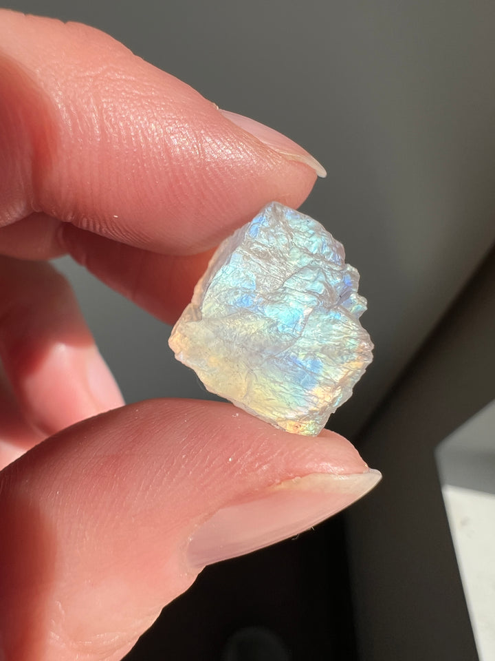 Raw moonstone (4) | 3.5g