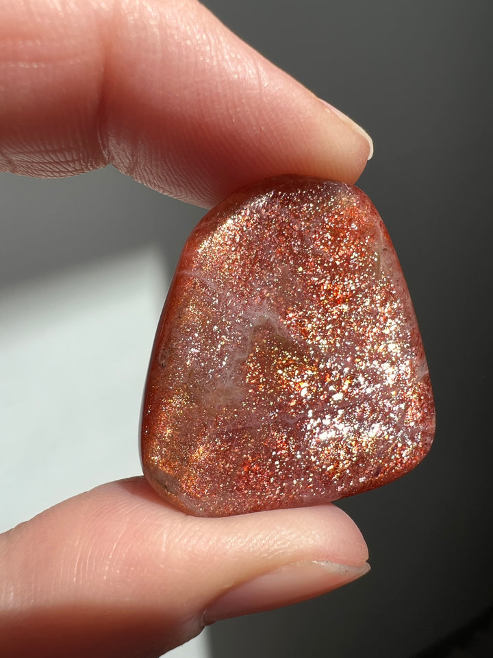 Tanzania Red Sunstone (22) 9.1g