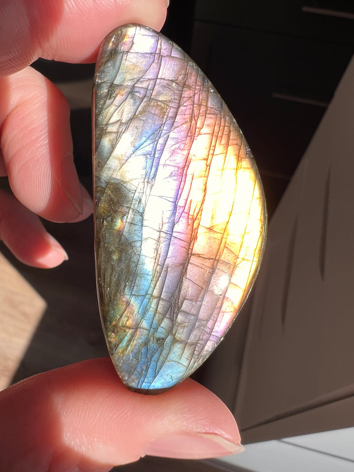 Labradorite Cab (2)