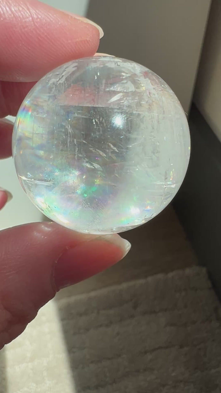 Optical Calcite Sphere (18) | 46.9g 32mm