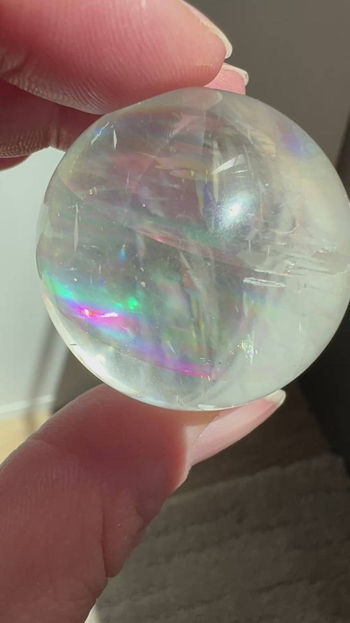 Optical Calcite Sphere (11) | 54.9g 34mm