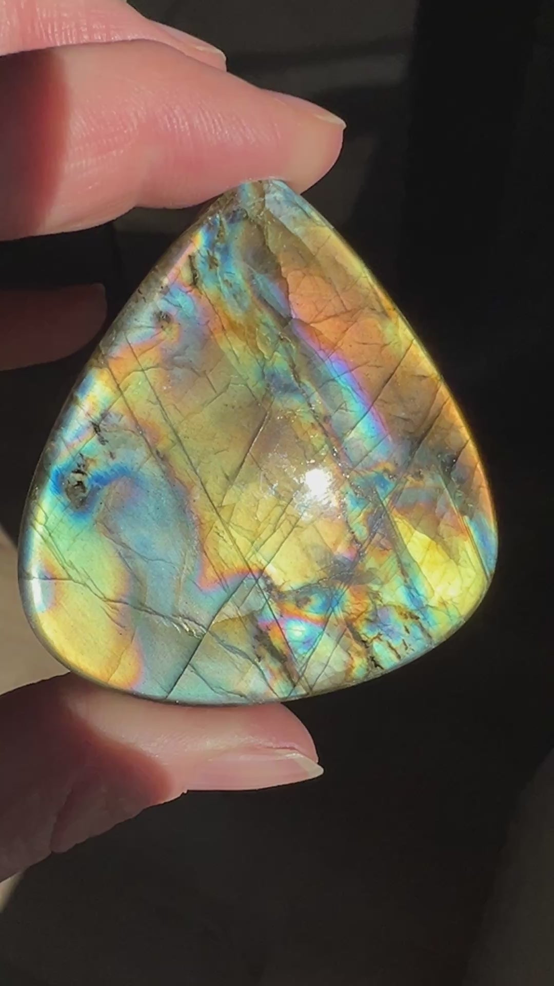 Labradorite Cab (1)