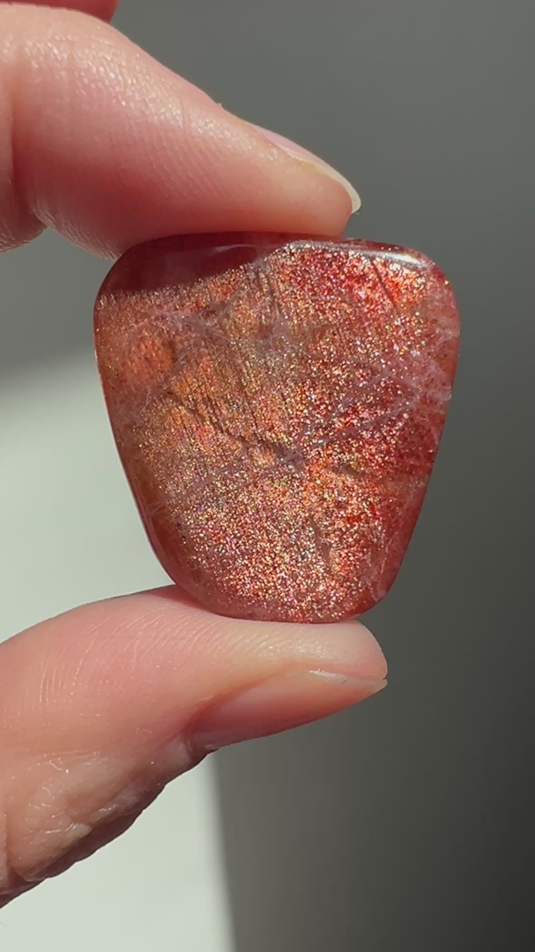 Tanzania Red Sunstone (22) 9.1g