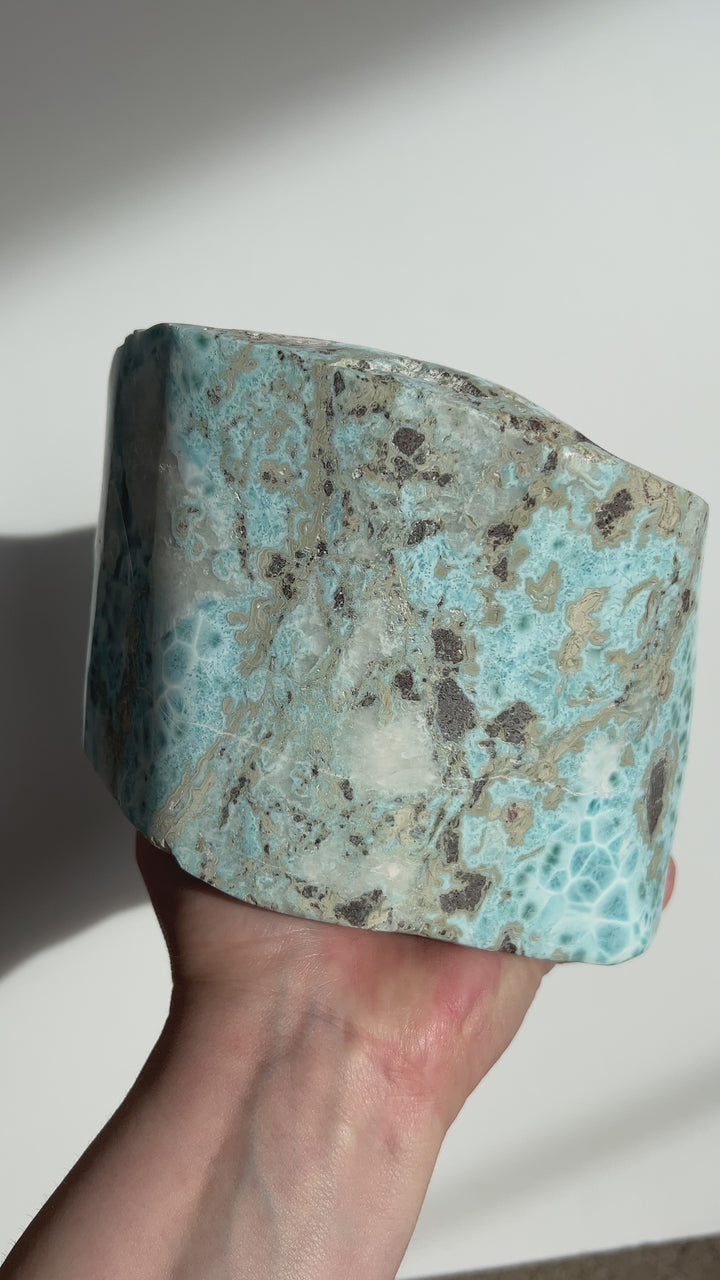 Larimar Statement Freeform 7.90 lbs