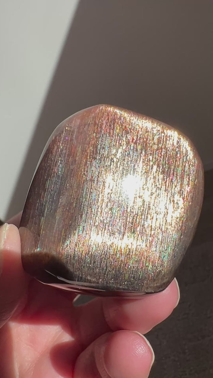 Meteor Shower Sunstone (8) | 72.4g