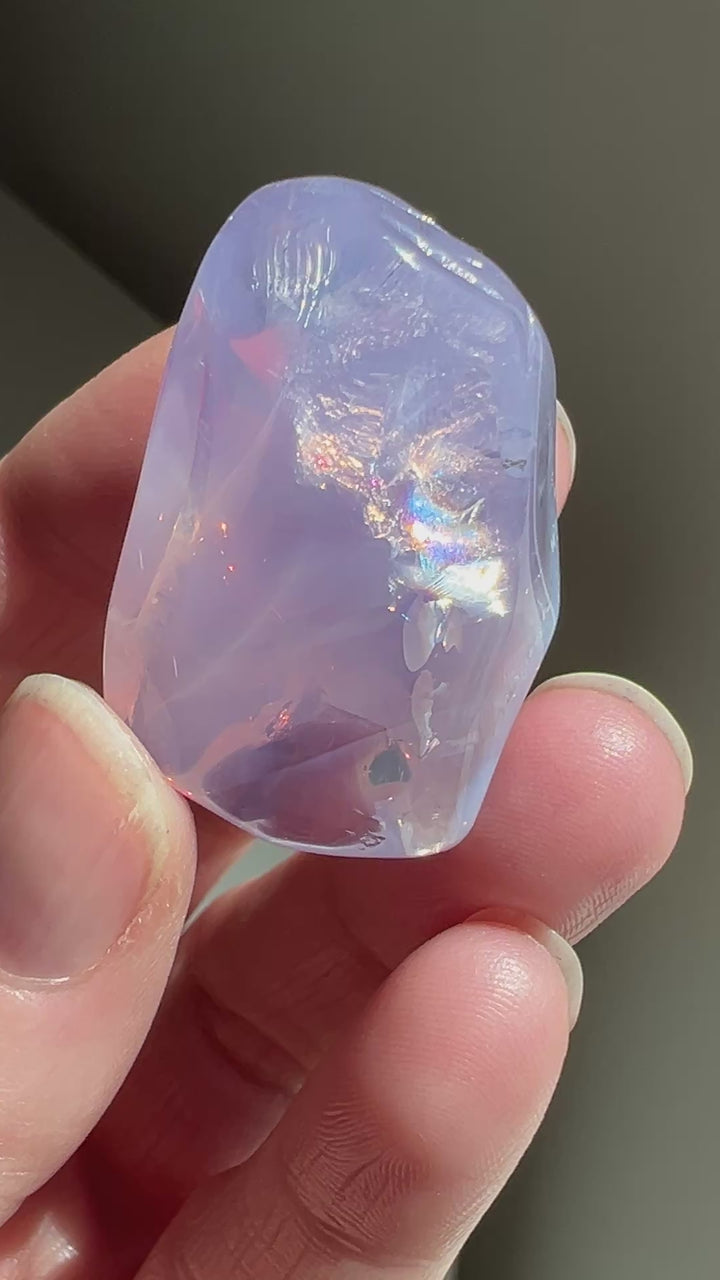 Lavendar Moon Quartz (1) | 22.4g