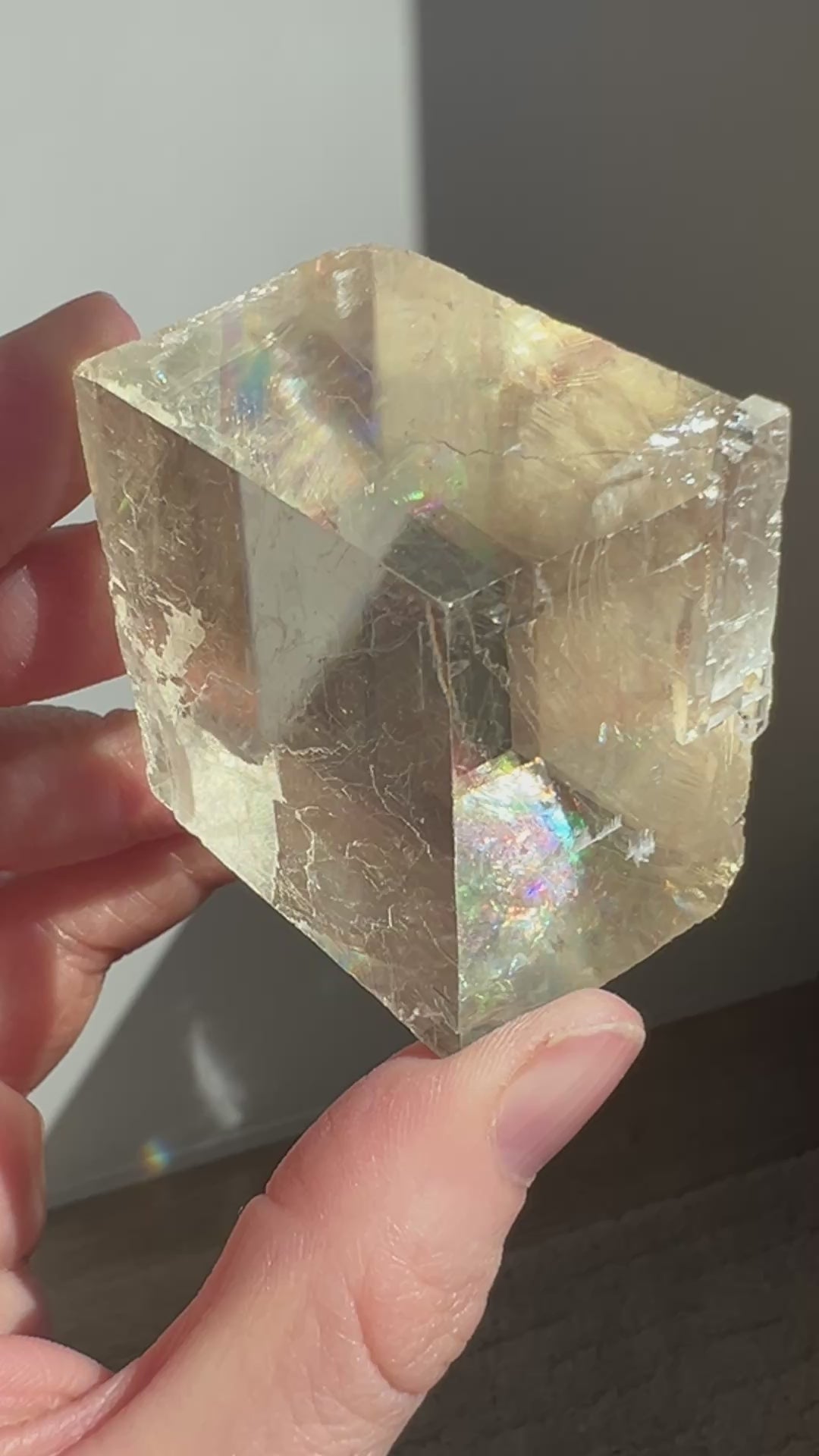 Optical Calcite (8) | 111.8g