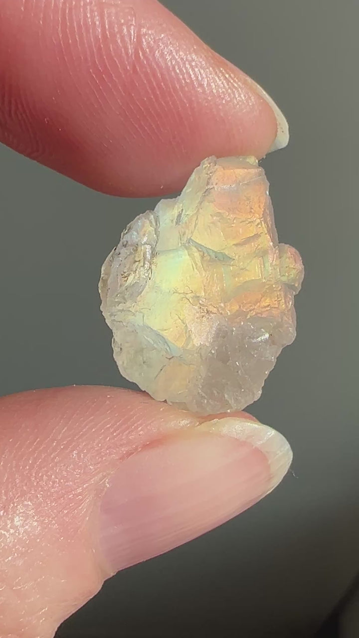 Raw moonstone (5) | 2.7g