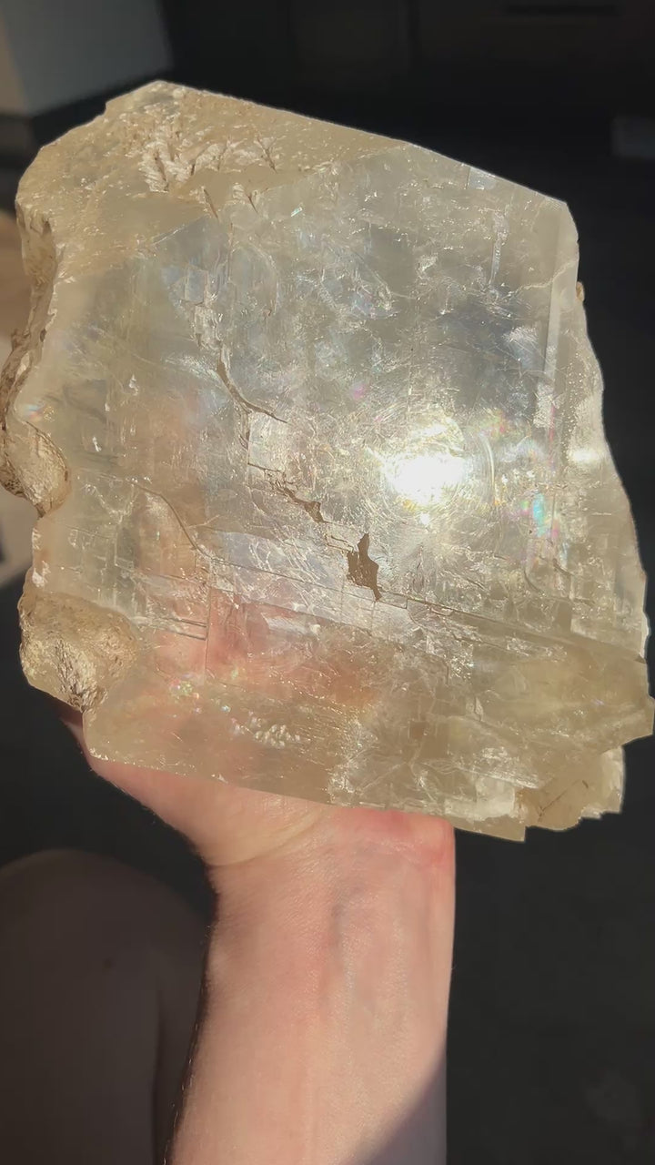 8.10lb Optical Calcite Big bubble Enhydro!!