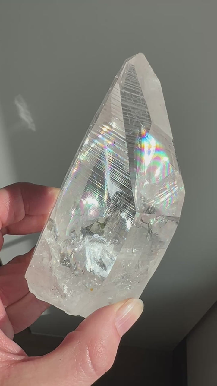 Rainbow filled Colombian Lemurian | 473g