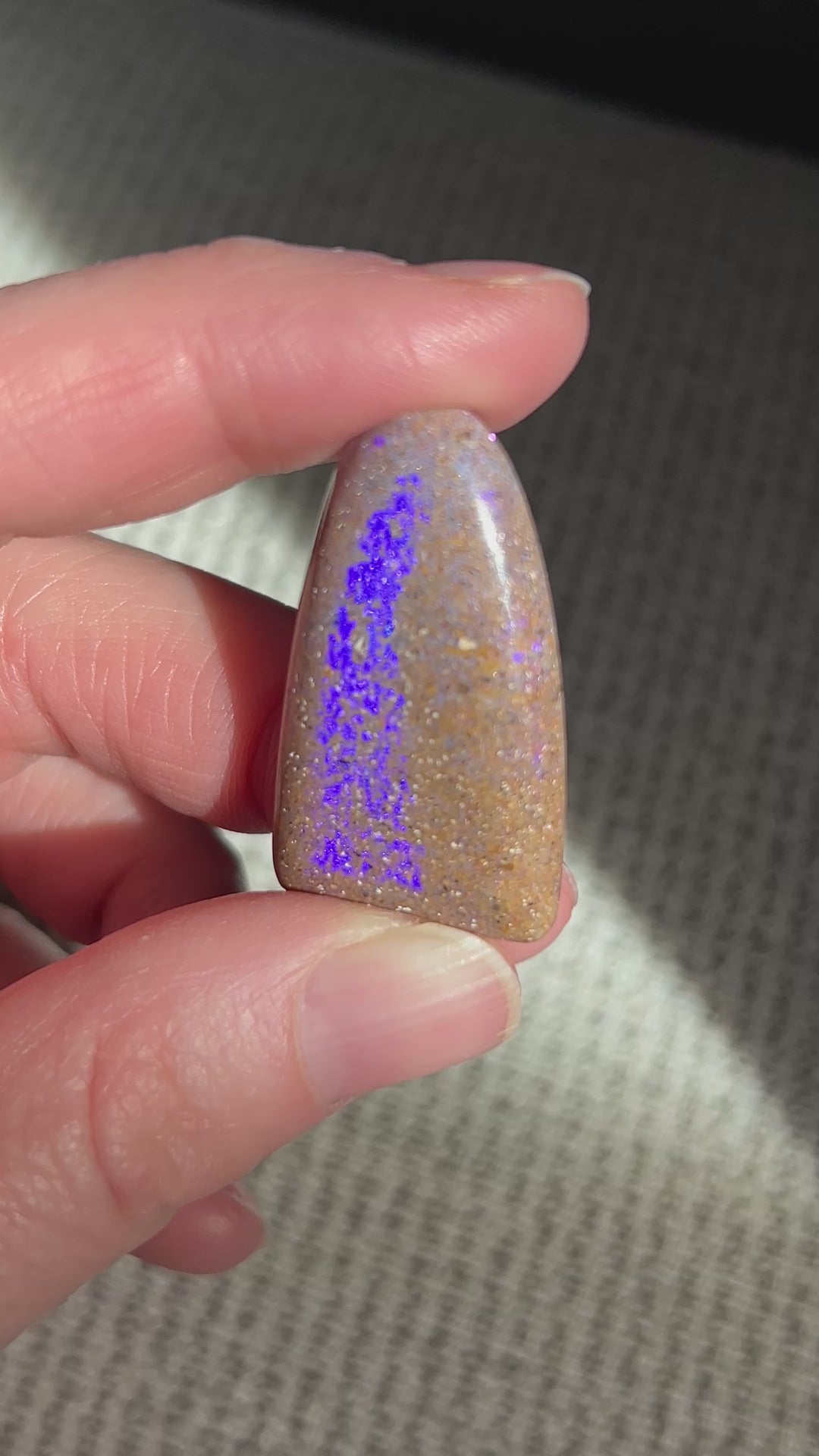 Louisiana Opal Cab | 29.5 carats