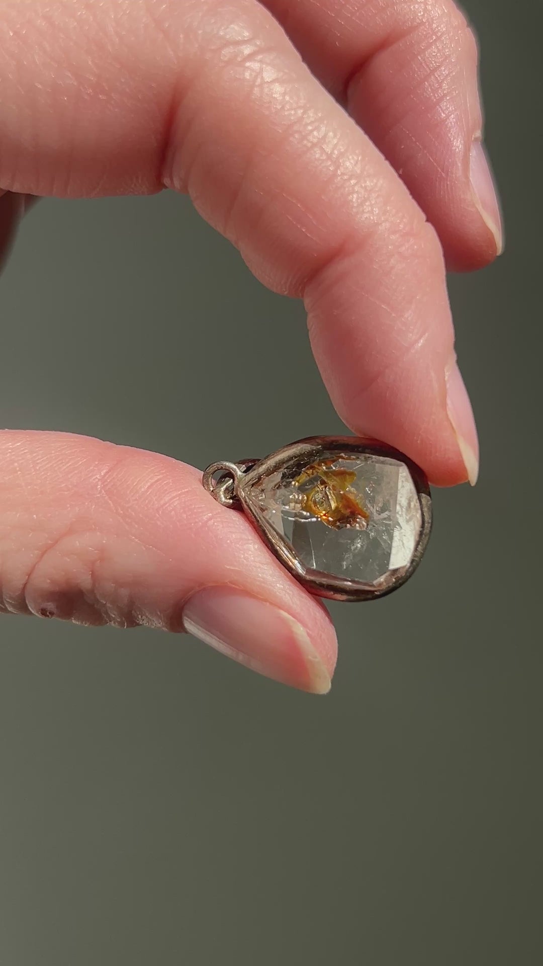 Petroleum Enhydro Pendant
