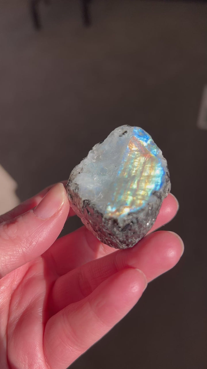 Raw Rainbow Moonstone | 86.3g