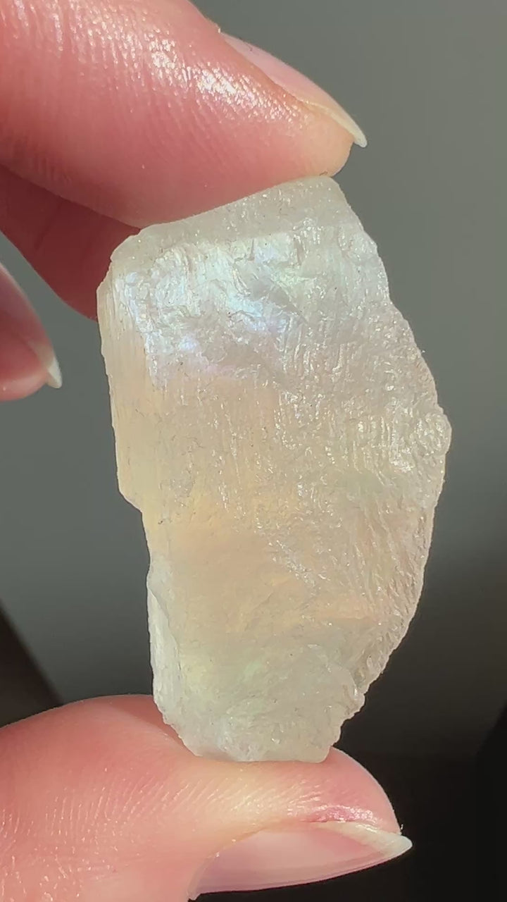 Raw moonstone (3) | 15g